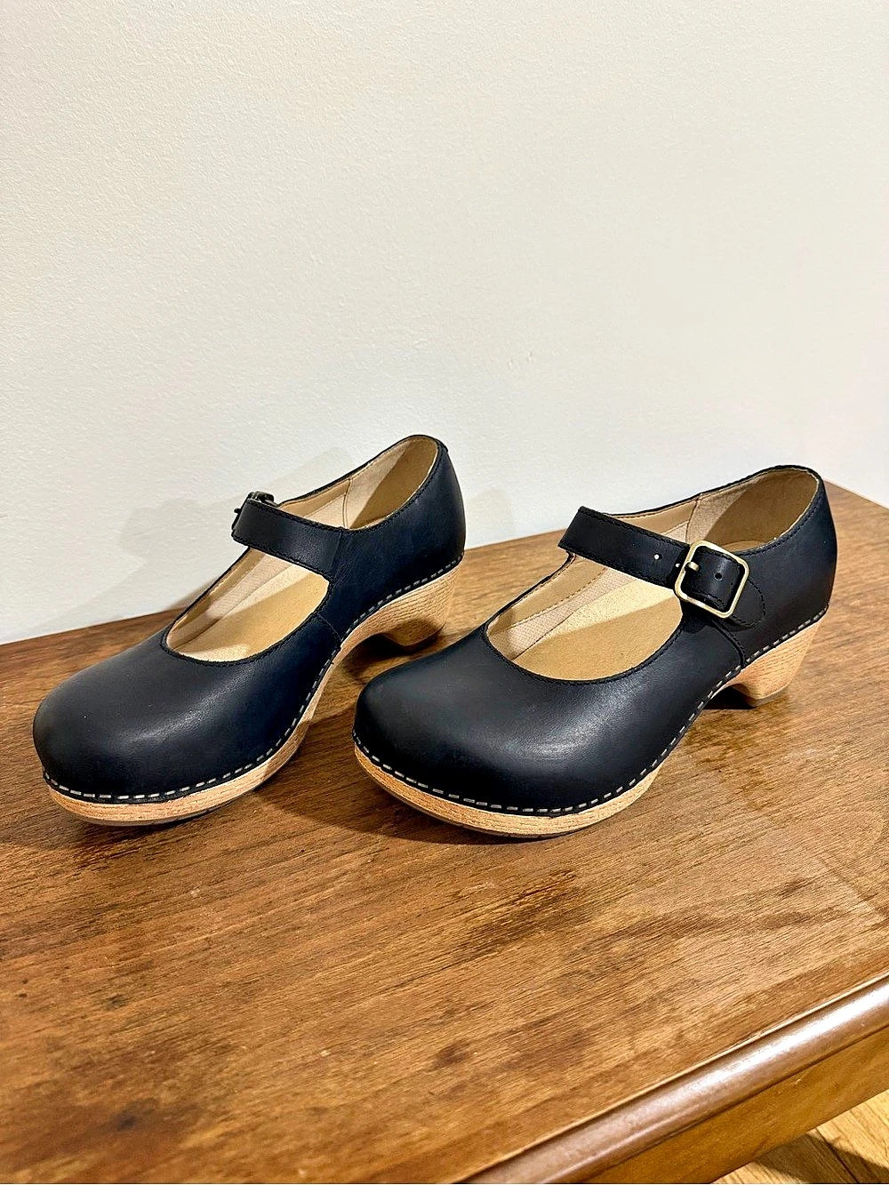 Dansko Lilah Black Oiled Leather Mary Jane Clog 36